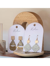 Load image into Gallery viewer, Green Speckled Drops Earrings