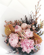 Load image into Gallery viewer, Pastel Mix - Bear Trader